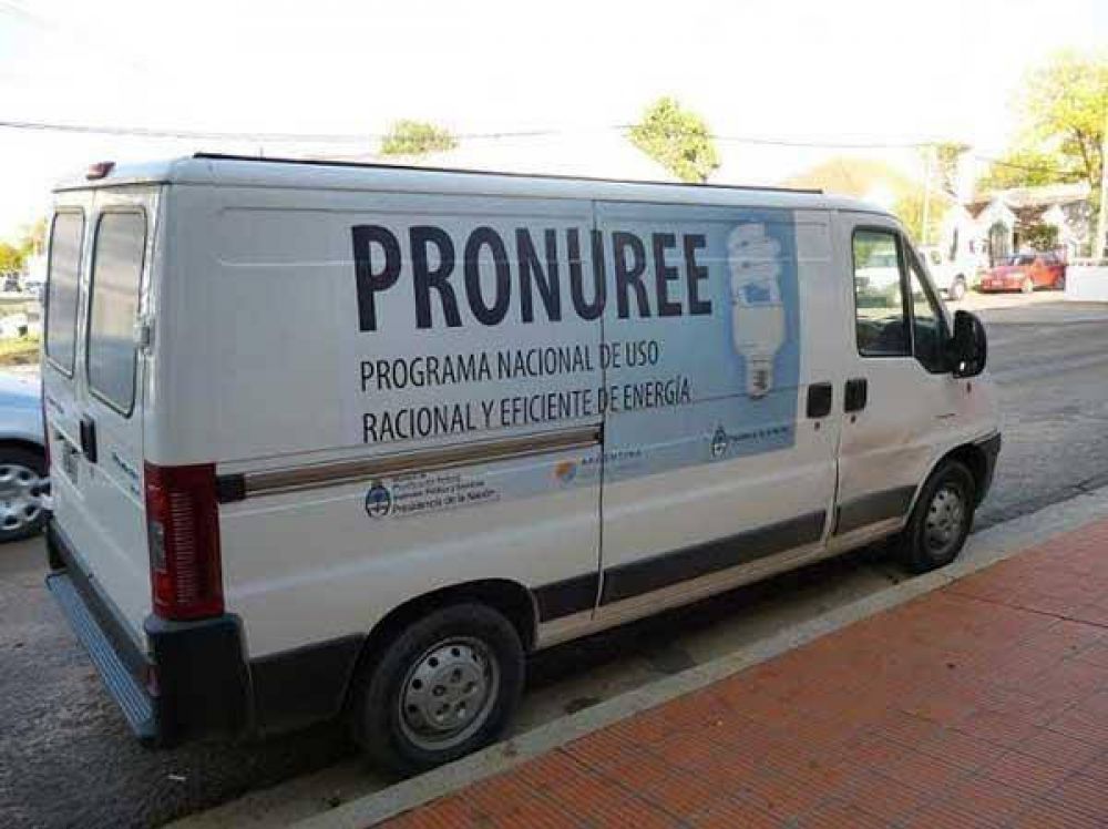 Entregar�n m�s de dos mil l�mparas de bajo consumo