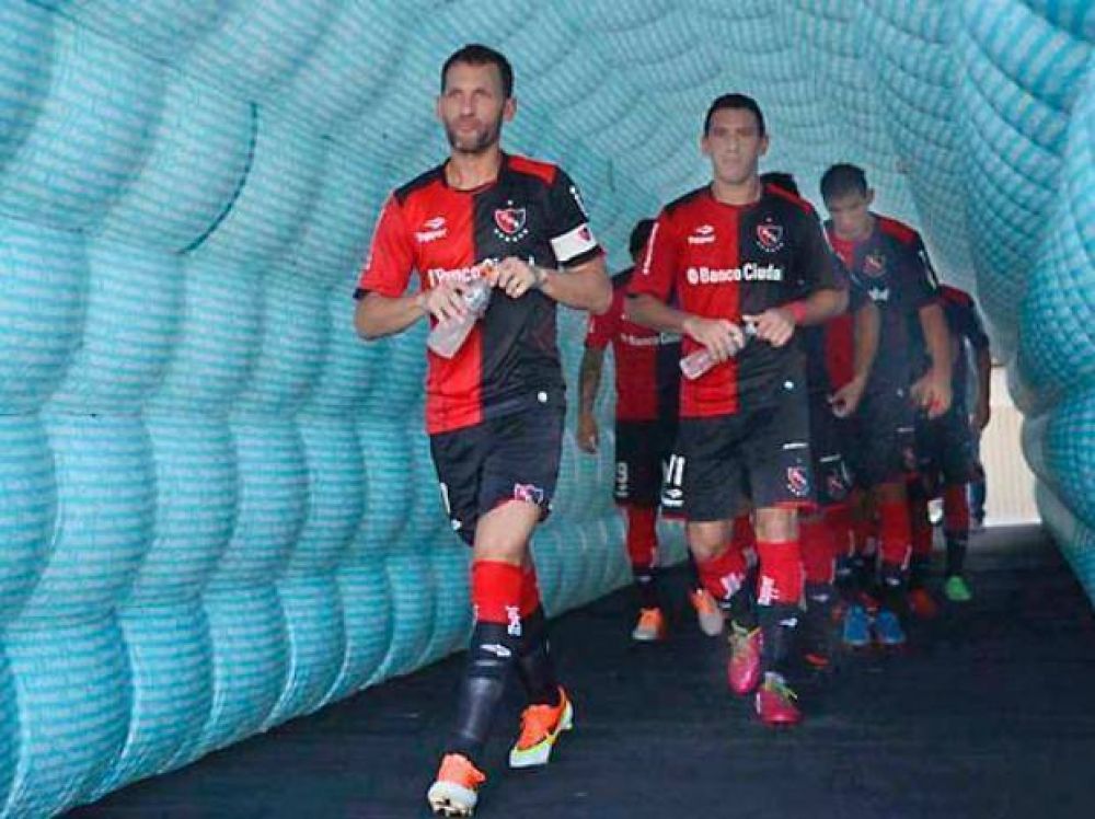 Newell's cierra el torneo frente a Lan�s, con el adi�n a Lucas Bernardi y al DT Raggio