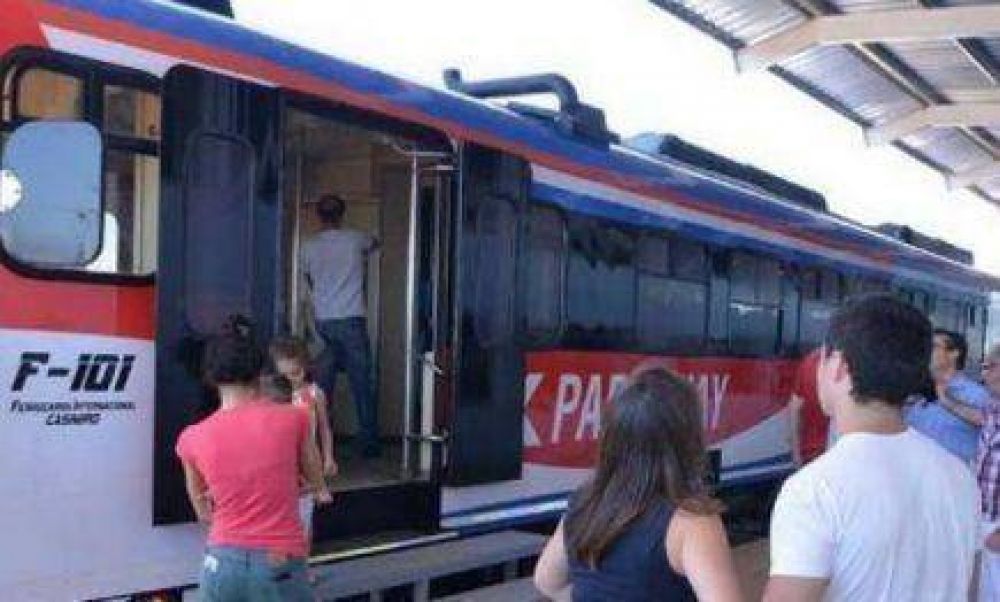 Presentaron el tren que conectar� Posadas con Encarnaci�n en solo 6 minutos