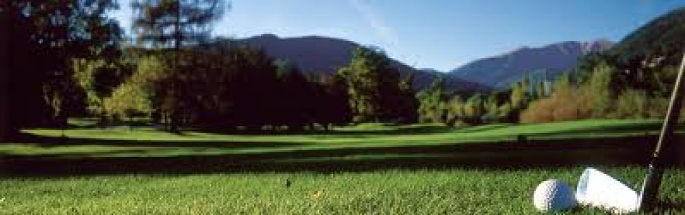 Golf de Lugano: Tierras p�blicas,negocio privado.