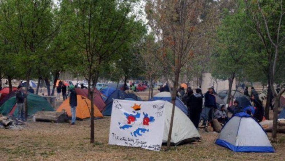 Los ricoteros ya acampan para ver al Indio Solari en Mendoza