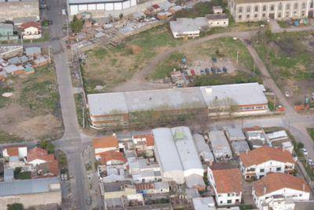 Unas 700 personas por d�a realizan tr�mites en el Distrito Descentralizado Vieja Usina