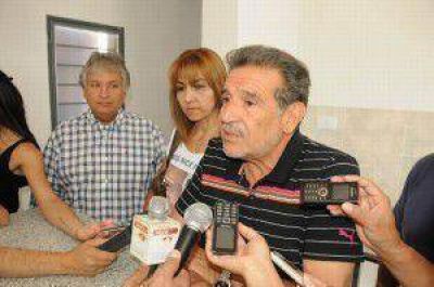 Nuestros candidatos tienen que hablar con la gente para que compren esta idea de provincia