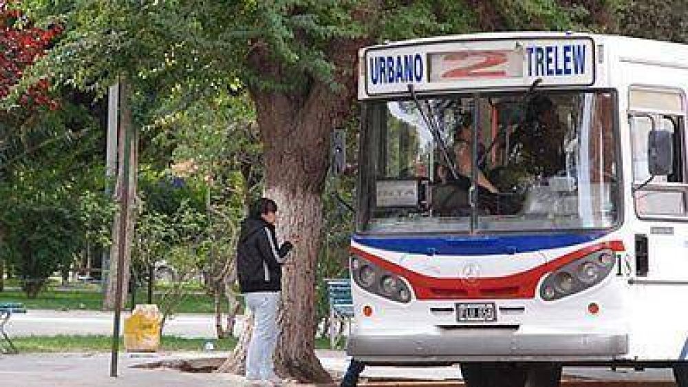 P�rez Cat�n propone que el boleto de colectivo se eleve a 6 pesos