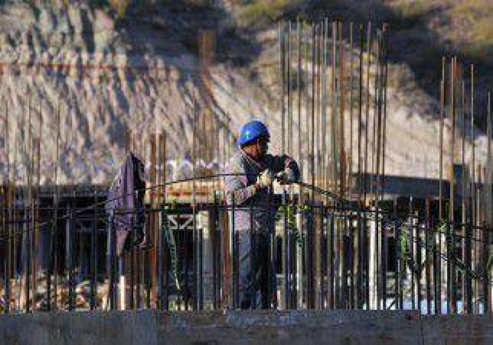 La demanda de trabajo en Neuqun cay 35 por ciento 