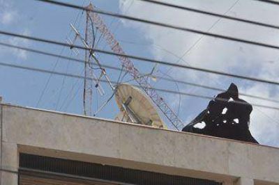 Un fuerte temporal de viento azot� la ciudad