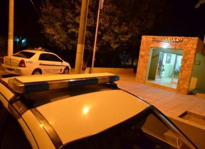 Tras la autopsia, velan los restos de la mujer degollada por su ex pareja