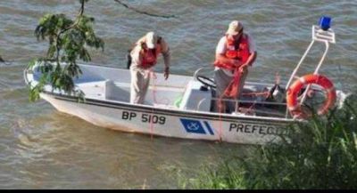 Por buscar una pelota se ahogaron en el r�o Paran�