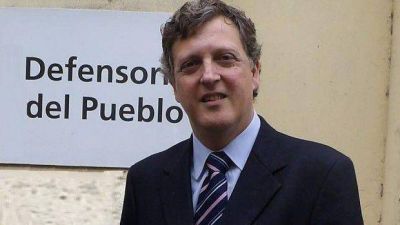 La Defensor�a del Pueblo promueve mecanismo de resoluci�n de conflictos con aseguradoras