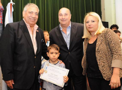 El Rotary de San Isidro distingui� a alumnos con mejores promedios 