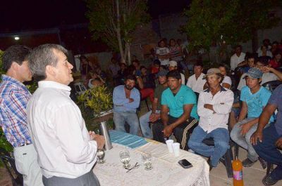 La Agrupaci�n 3 de Octubre ofreci� total apoyo al intendente Alberto Nievas