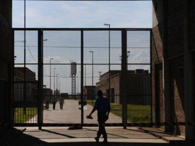 El Gobierno no pagar� los sueldos ni las vacaciones a sus presos