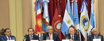 Belgrano cargas y un tres de pasajeros para la regi�n son algunos de los proyectos del parlamento del NOA