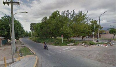 Un polic�a borracho manej� en contramano y atropell� a una embarazada en Mendoza