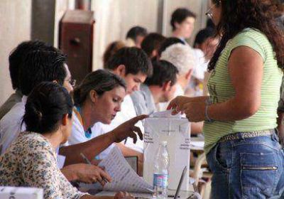 Macri estira la definici�n del calendario electoral