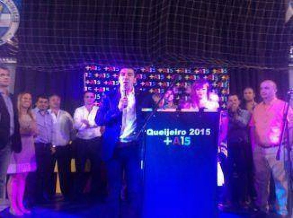 Walter Queijeiro despidi� el a�o en una cena de campa�a