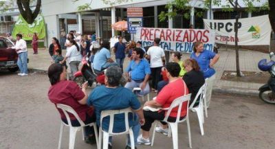 Estatales, docentes y bancarios protagonizan los paros de esta semana