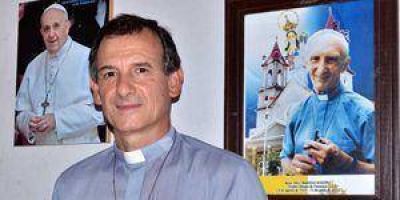 El Papa Francisco nombr� al padre Adolfo Canes�n como el primer Obispo oriundo de Formosa