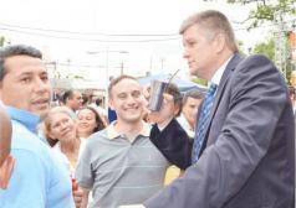 �Sigo queriendo ser gobernador�, afirm� Ziegler