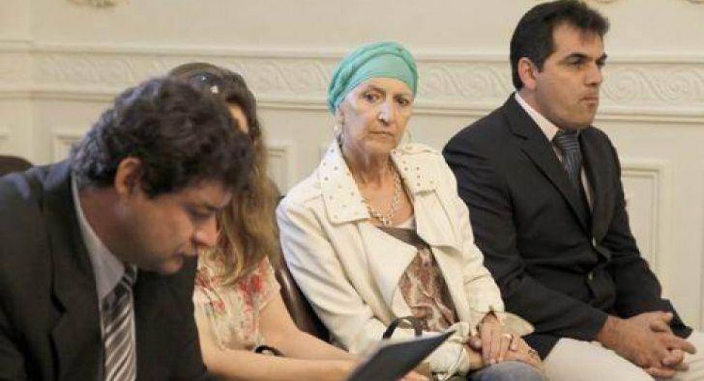 Otazo cumpli� un a�o como Intendente y reencauzaron juicio pol�tico en su contra