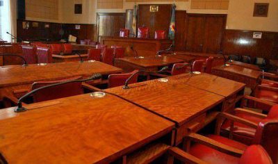 Presupuesto 2015: la oposici�n acudi� al Tribunal de Cuentas