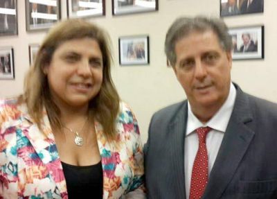 La diputada Paris se reuni� con el Ministro de Salud bonaerense