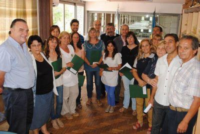 M�s de ochocientos mil pesos recibieron 11 escuelas para reparaciones.