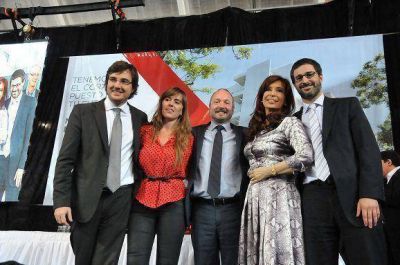 Cristina inaugur� el nuevo Hospital de Mor�n junto a Ghi y Sabbatella