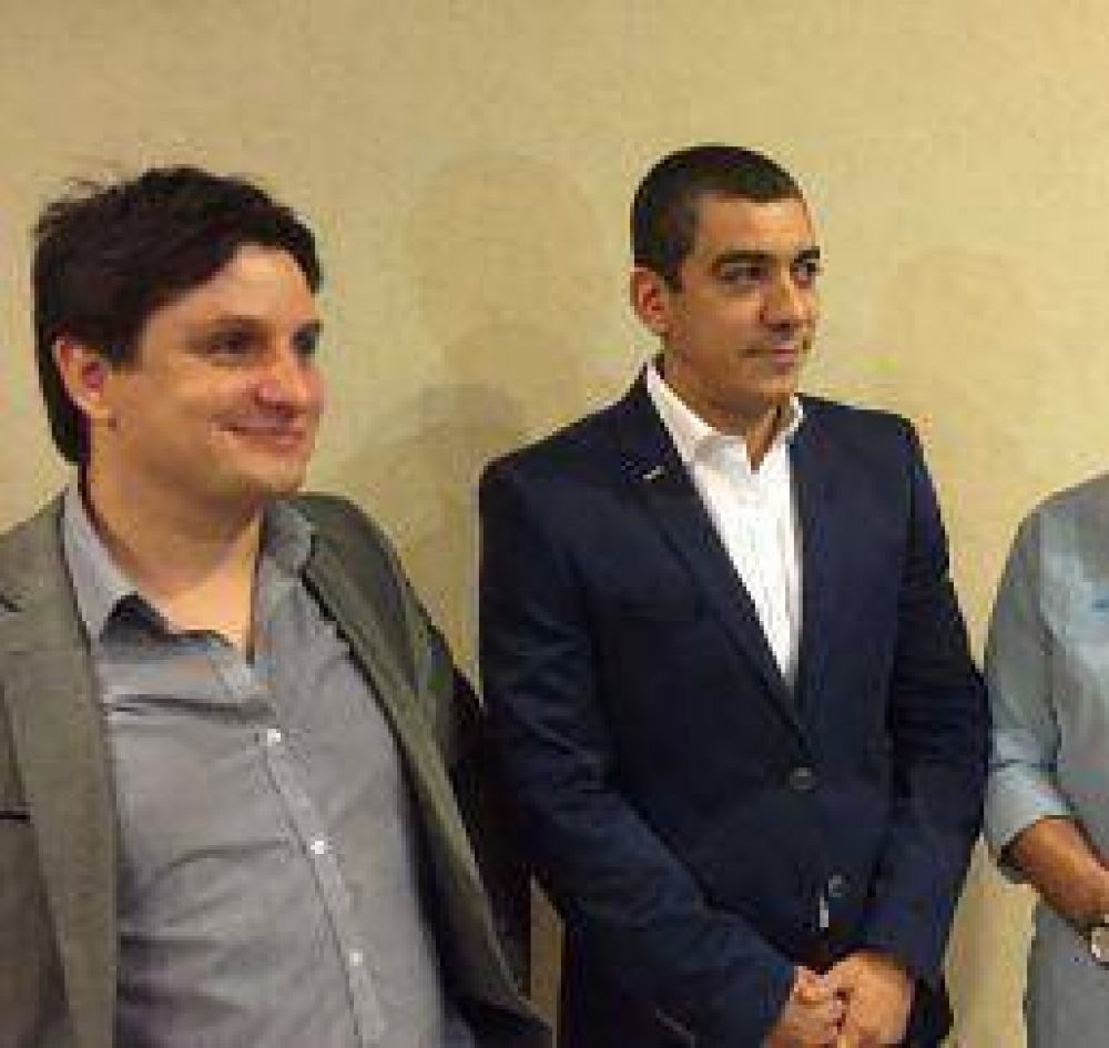 El radical P�rez aclar� que no apoya la candidatura de Queijeiro