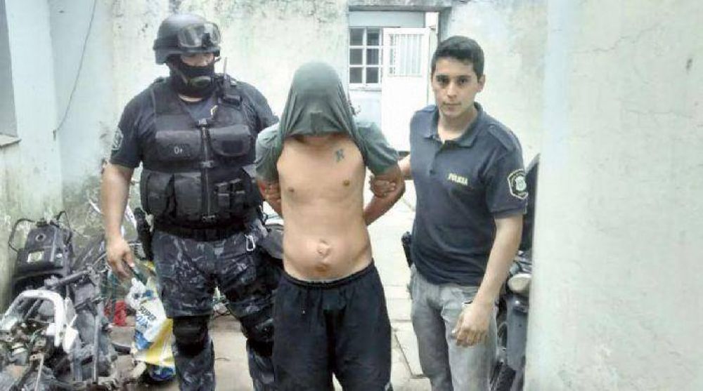 Detenido por robos a taxistas locales
