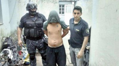 Detenido por robos a taxistas locales