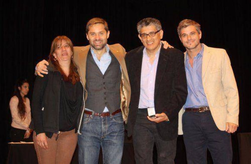 Sciurano entreg� medallas a trabajadores municipales con 20 y 25 a�os de servicio