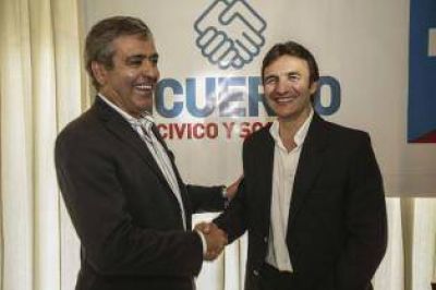 La UCR denost� a Morelli y lanz� al ex piloto S�nchez