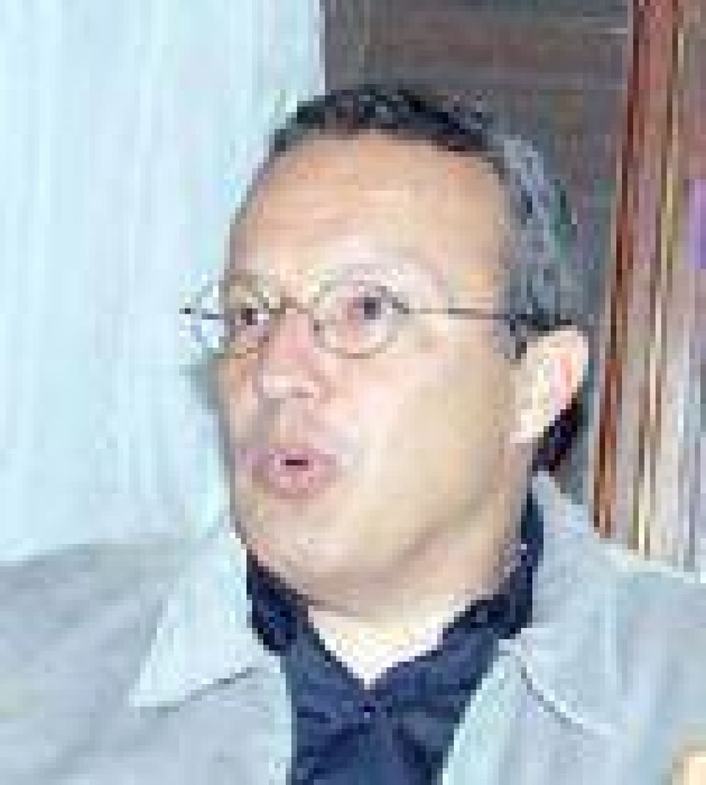Cacho Luna quiere reflotar proyecto de internas abiertas y simult�neas