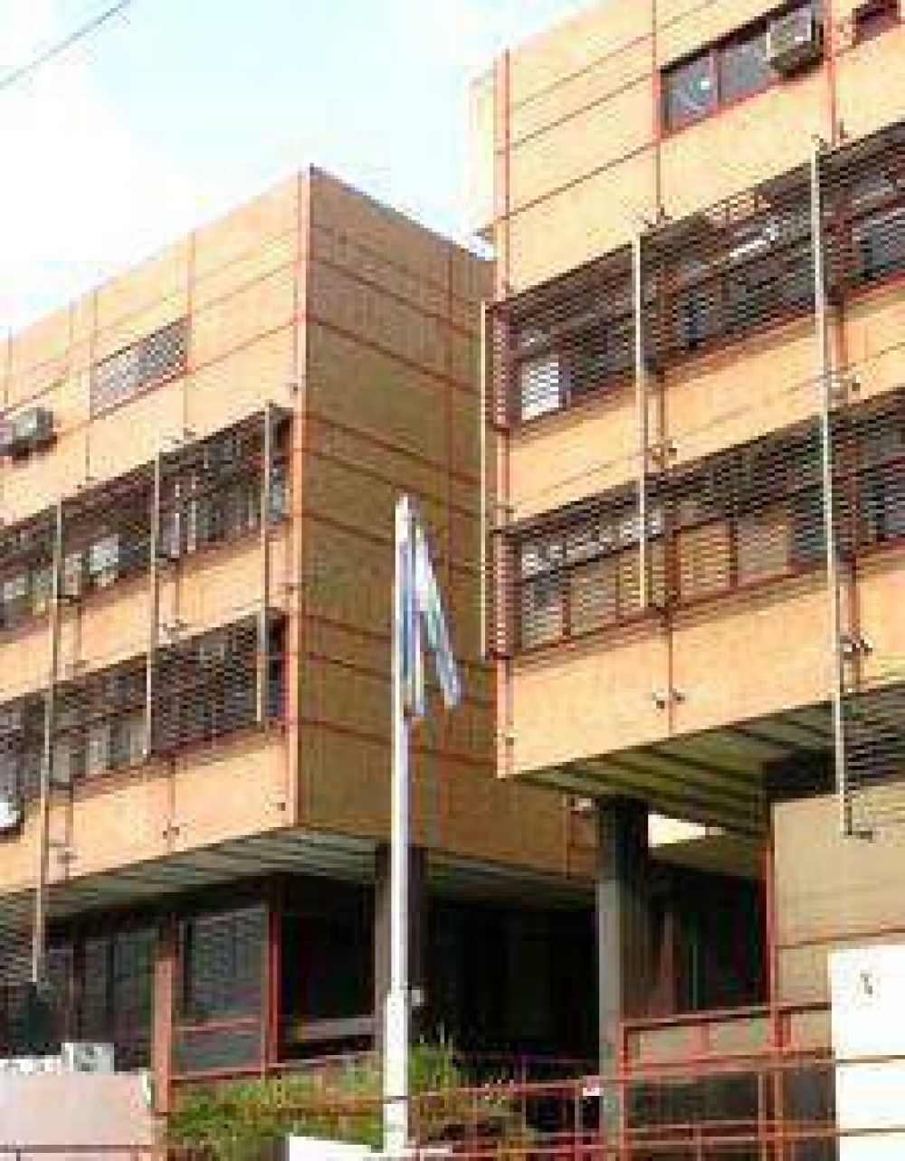 Receso y asueto en el Municipio desde el d�a 15