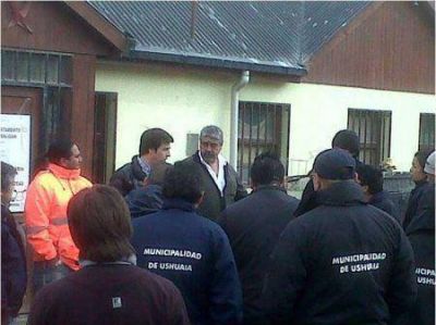 Rubinos se reuni� con trabajadores de Zoonosis