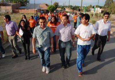 El intendente de Cutral Co sali� de campa�a por Plaza Huincul 