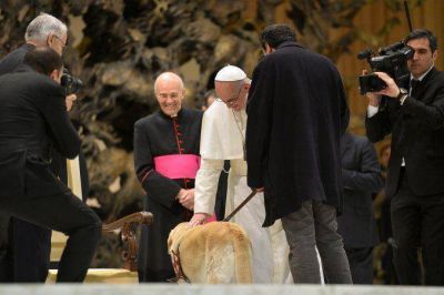 Francisco lo confirm�: todos los perros van al cielo