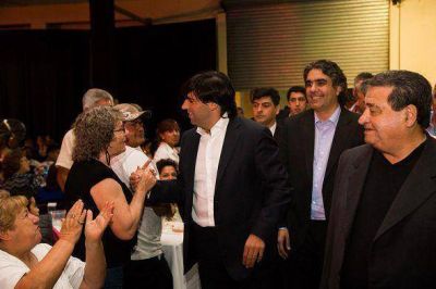 Bossio y Cervantes juntaron a tres mil dirigentes del PJ en San Mart�n
