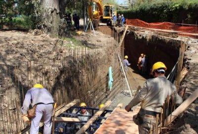 Comenz� la obra hidr�ulica en Barrio Mitre