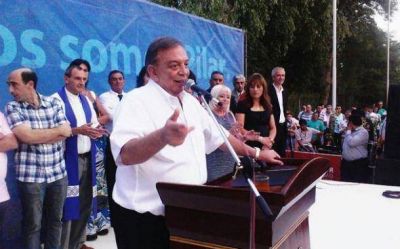 En dos semanas comenzar� el tratamiento de salud del intendente Humberto Z�ccaro