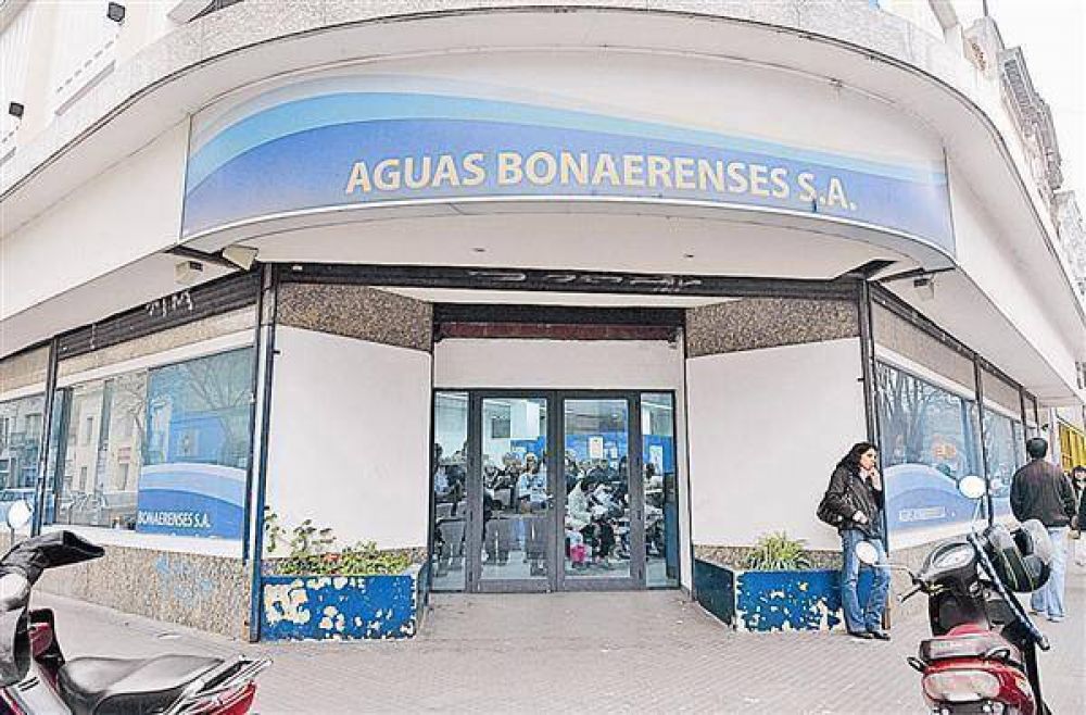Ya est� el nuevo aumento de la tarifa de agua: 40% desde enero    