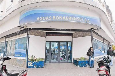 Ya est� el nuevo aumento de la tarifa de agua: 40% desde enero    