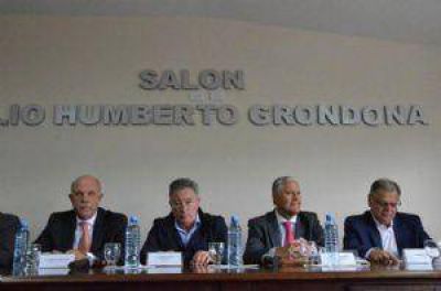 Segura descart� que un equipo salte�o sea invitado al Nacional B