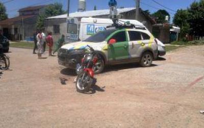 Camioneta de Google Street View choc� con moto en Moreno