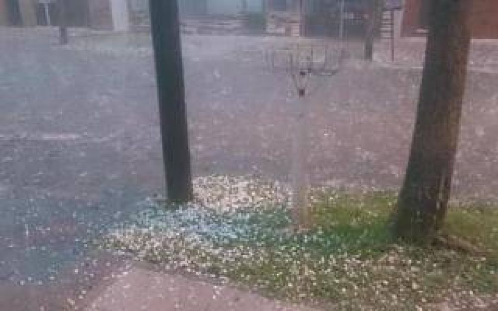 Temporal: Lluvia, vientos y granizo en el conurbano bonaerense