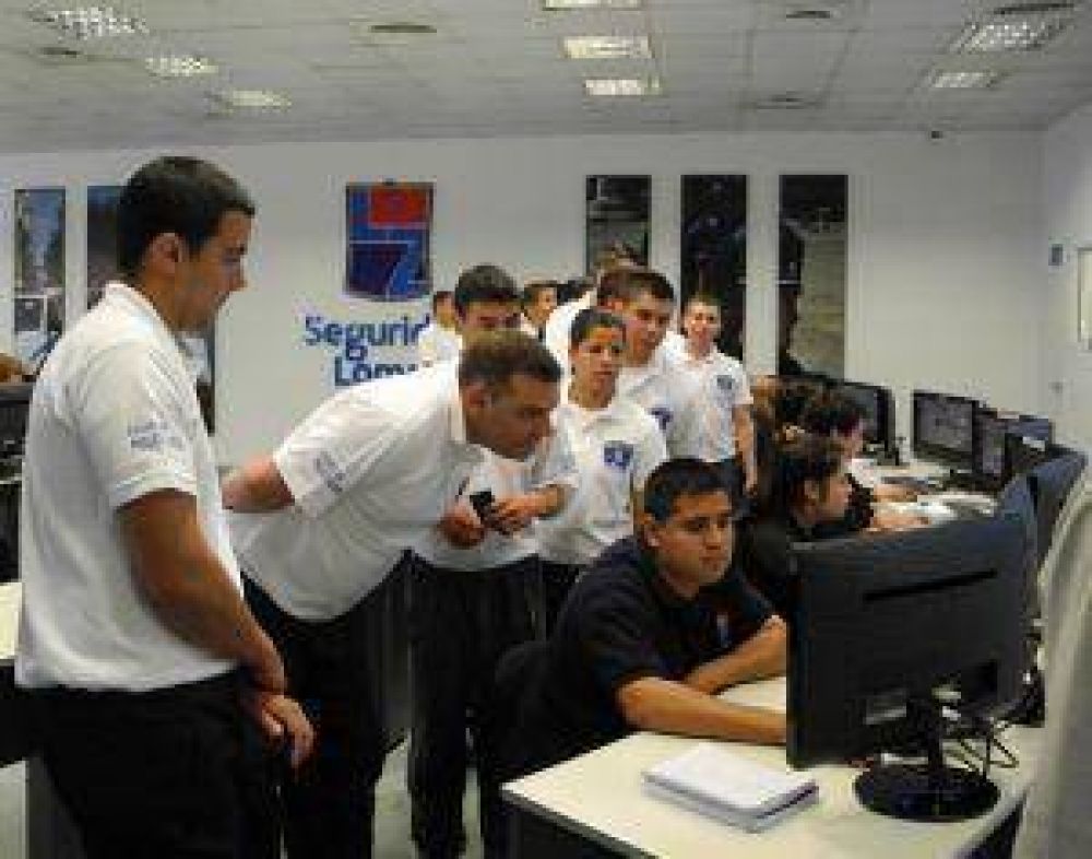 Polic�a Local: m�s de 300 cadetes visitaron el Centro de Seguridad