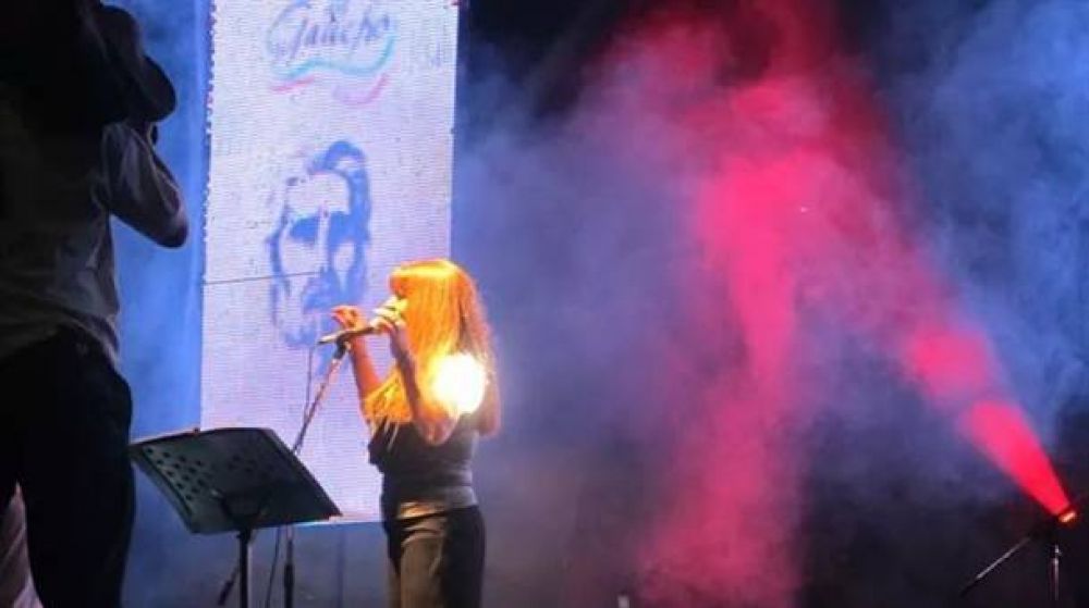 Sandra Santos y la Trova se presentar� en el cierre del Festival Nacional del Gaucho