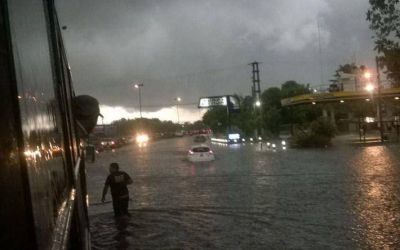 Temporal de lluvia y granizo inund� a la zona norte de La Plata