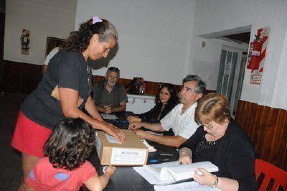 Miles de vecinos votaron por el Presupuesto Participativo